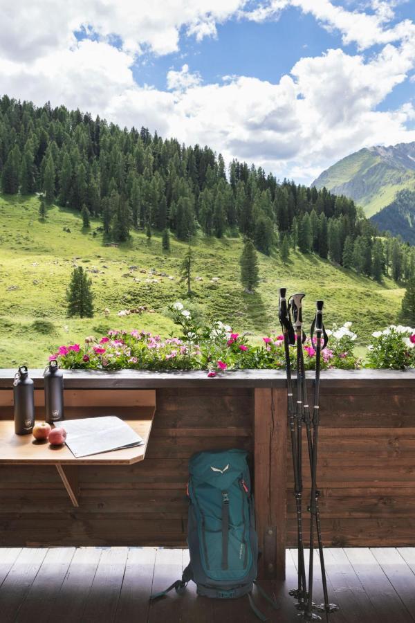 Berggasthaus Hoellensteinhuette Hotel Tux Buitenkant foto